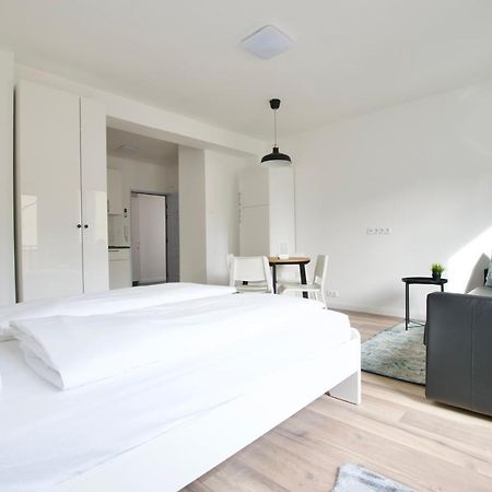 Standard Apartment By Hi5 - Dessewffy 37 Suites Budapest Luaran gambar