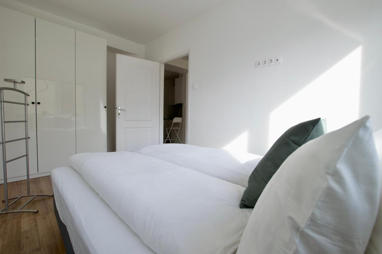 Standard Apartment By Hi5 - Dessewffy 37 Suites Budapest Luaran gambar
