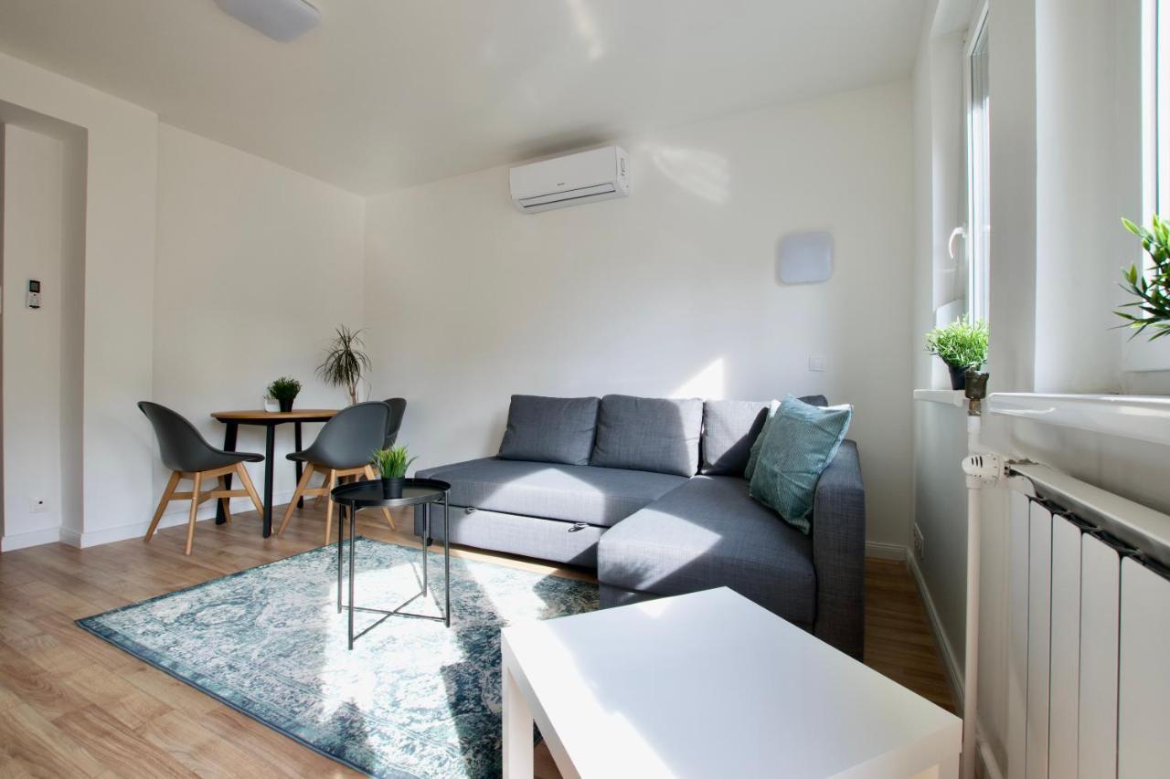 Standard Apartment By Hi5 - Dessewffy 37 Suites Budapest Luaran gambar