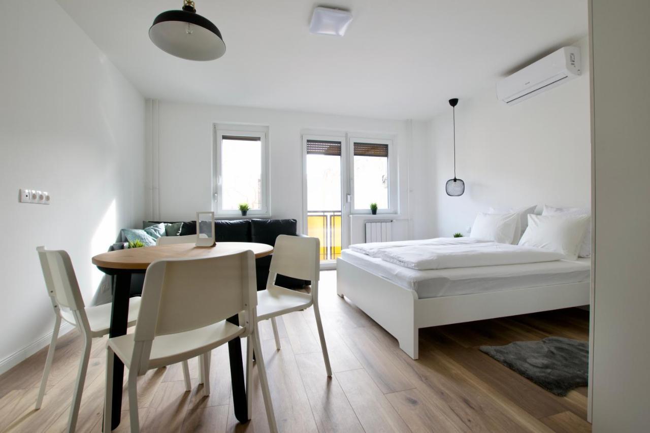 Standard Apartment By Hi5 - Dessewffy 37 Suites Budapest Luaran gambar
